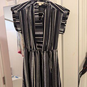 New black white monteau short dress